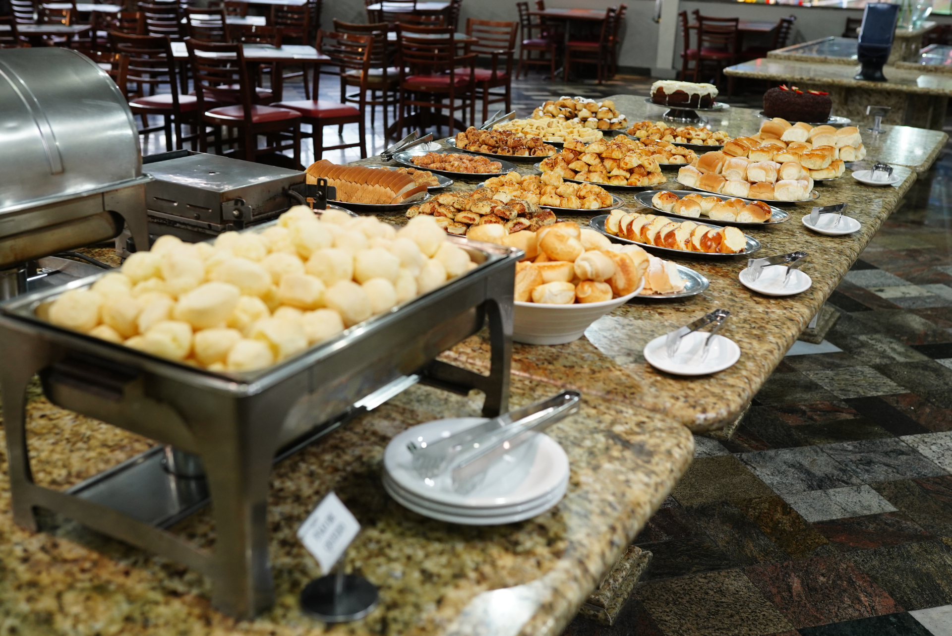 Buffet do restaurante do Village Inn